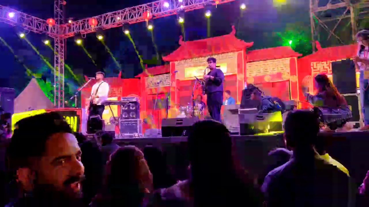 Live Band Performance in India Live Music Performance Foodfest Live Music Show in delhi