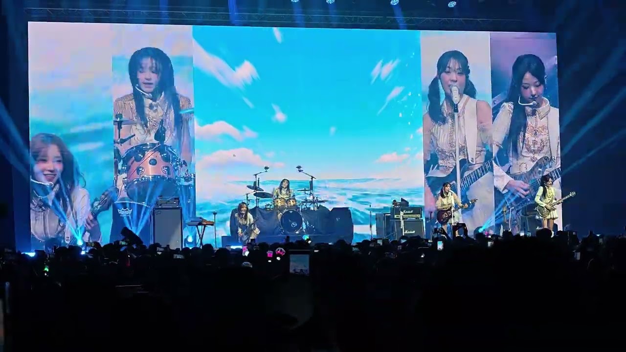 QWER - G9JB, OVERDRIVE (1st world tour Rockation in Kuala Lumpur)(17 Jan 2026)