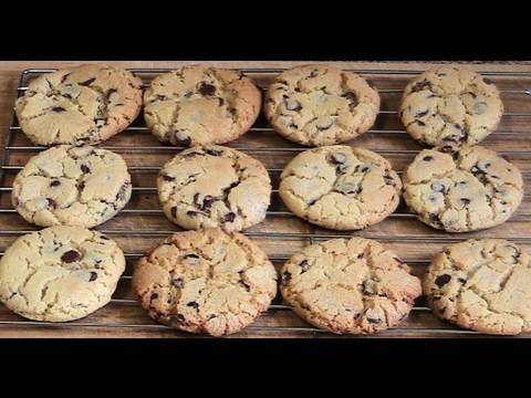 Chocolate Chip Cookies - RECIPE