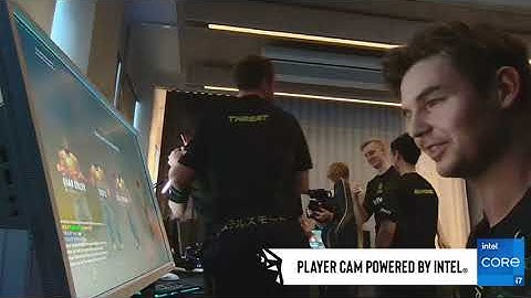 REZ 1V4 TO END THE GAME VS TEAM ONE