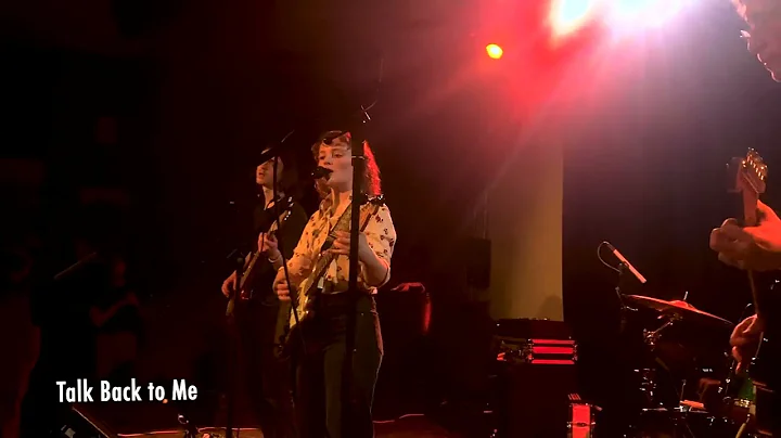Talk Back to Me (Live) - The Hobgoblins, Jane Hobson
