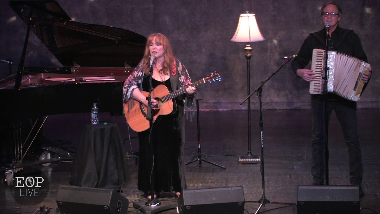 Gretchen Peters w/ Barry Walsh 