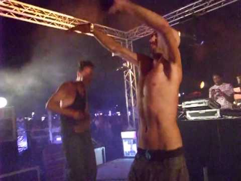 Son Of Kick - Revolution C (Mr MaDJestyk Rmx) @ Worldwide Festival 2010