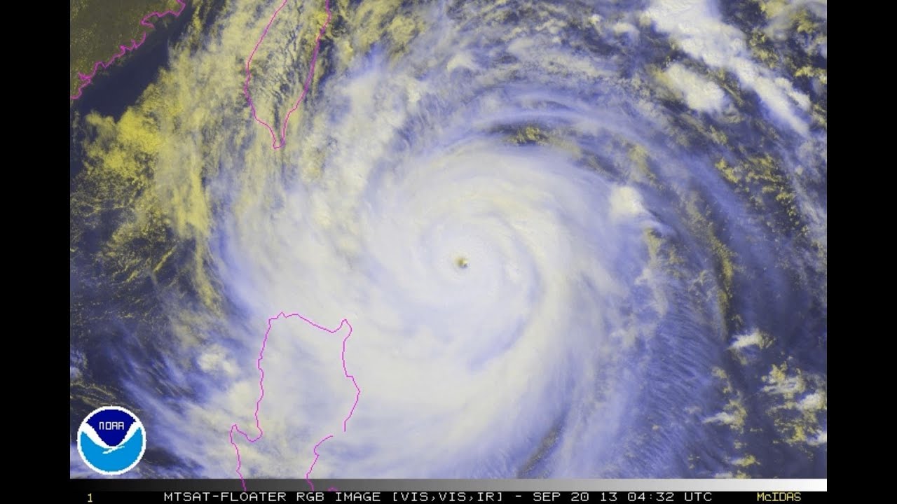 2013 : Super Typhoon Usagi ∙ Odette ∙ 17W