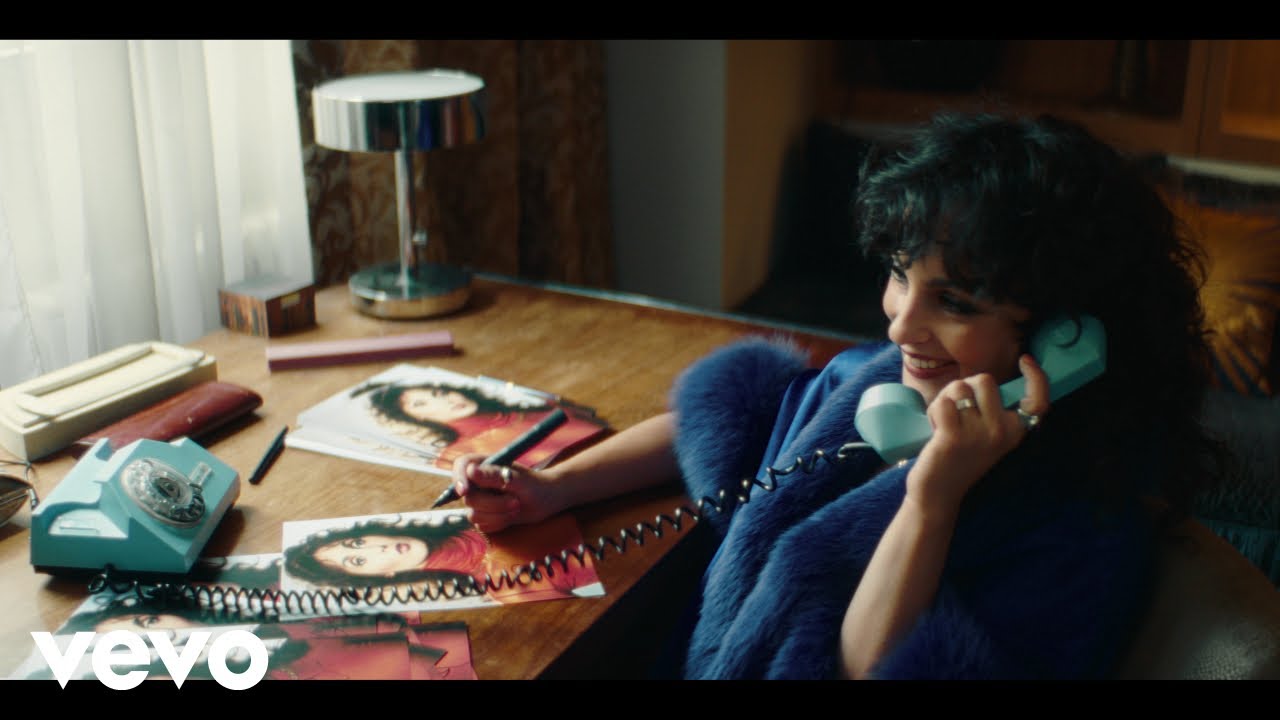 Barbara Pravi - Qui j'étais (Clip Officiel) Barbara Pravi - Qui j'étais (Clip Officiel)