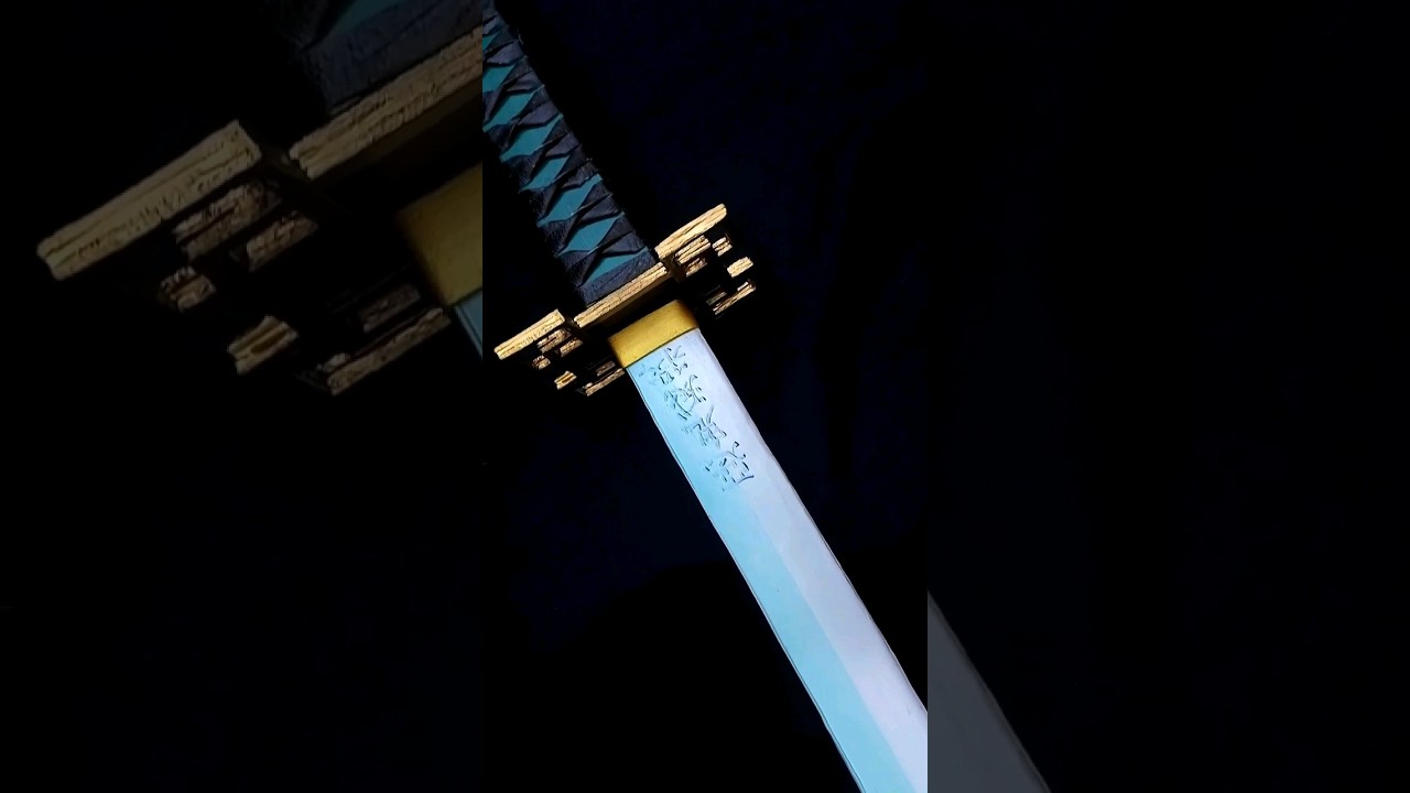 How I made Muichiro's Nichirin #demonslayer #muichirotokito #cosplay #shorts