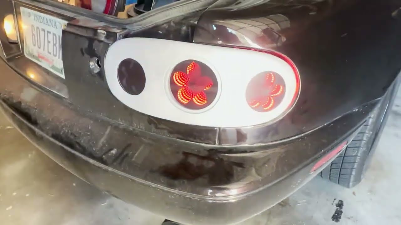 1990 Mazda Miata LED Infinity Miata Tail Light Conversion Kit