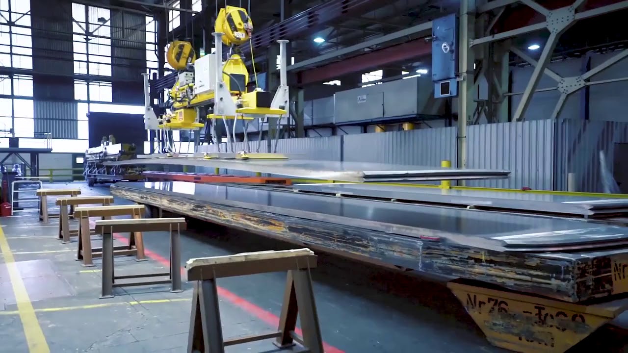 FEZER VacuGiant Electromotive vacuum traverse YouTube