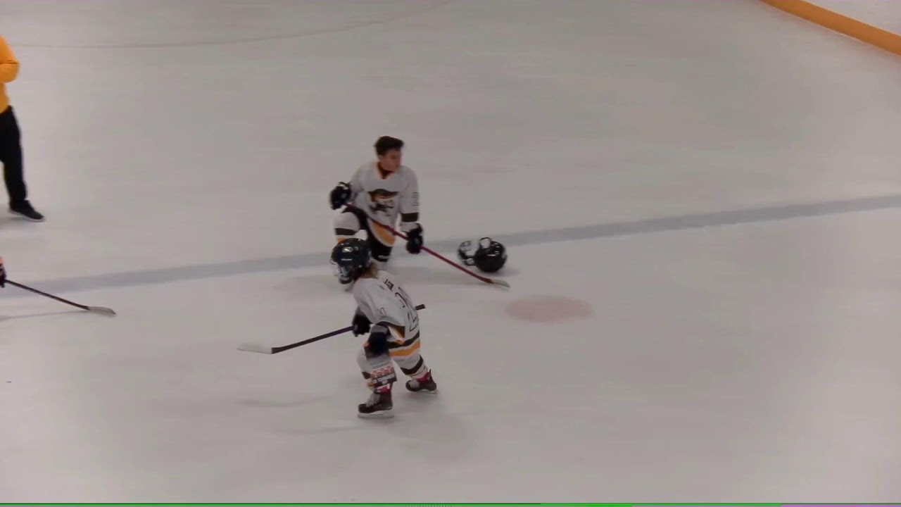 U9 First Nations United vs Fighting Pike