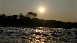 Vinnaithandi Varuvaya Title Track