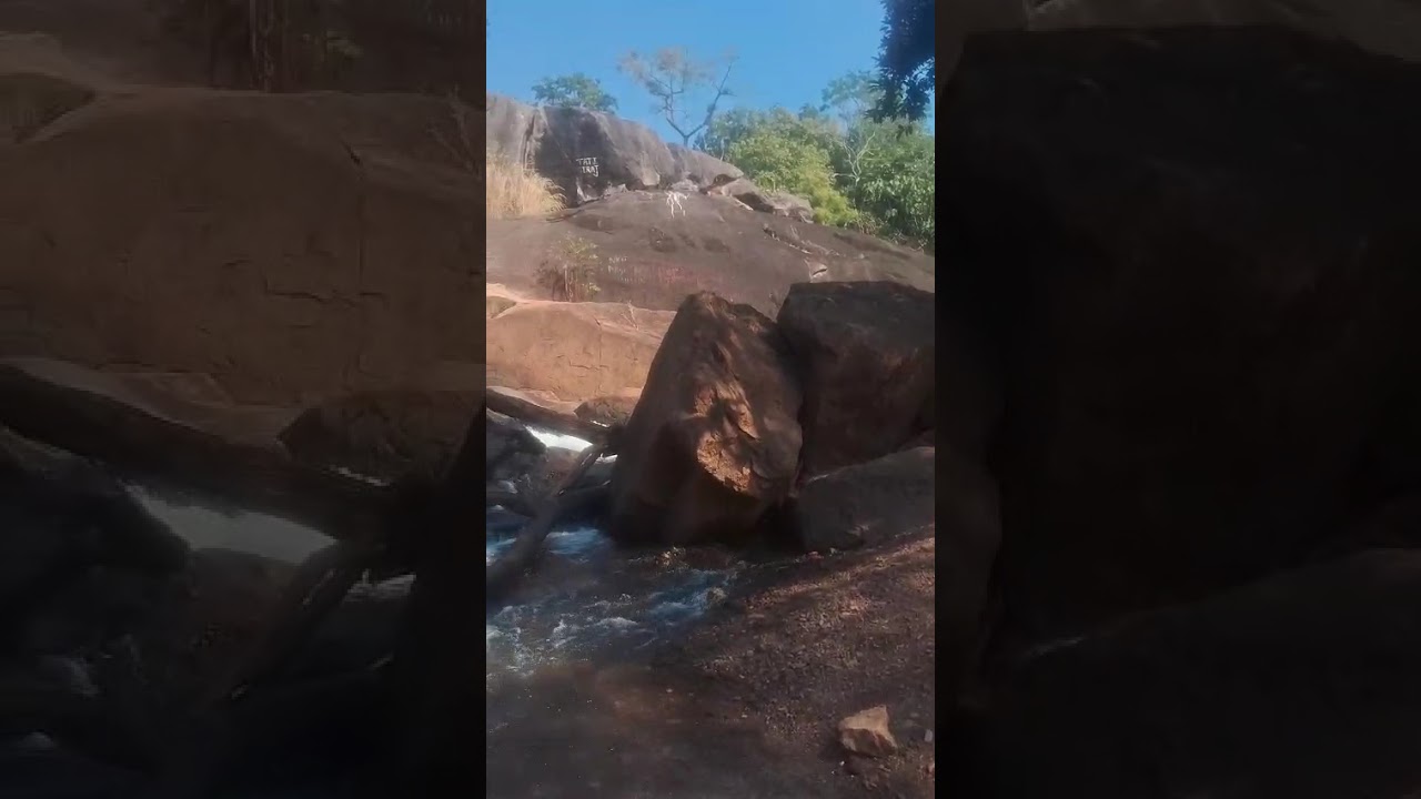 शफ़्फ़ाक बूंदों की धुन...Malangir waterfall Kirandul