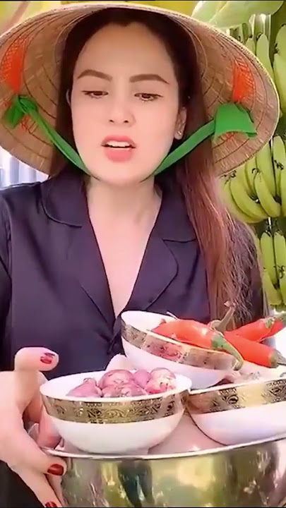 Cổ dọn chiếc thau chỉn chu quá.