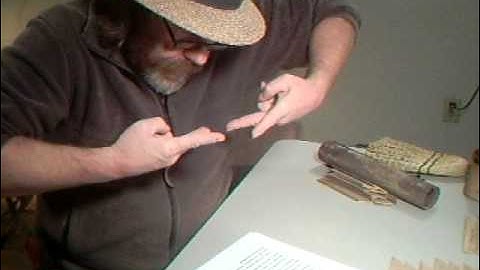 S.LEACH HANDMADE POTTERY WORKSHOPS - Throwing sticks !