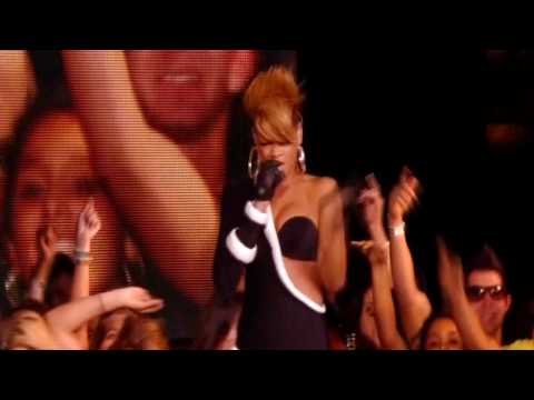 Rihanna Greatest Live Performance Ever