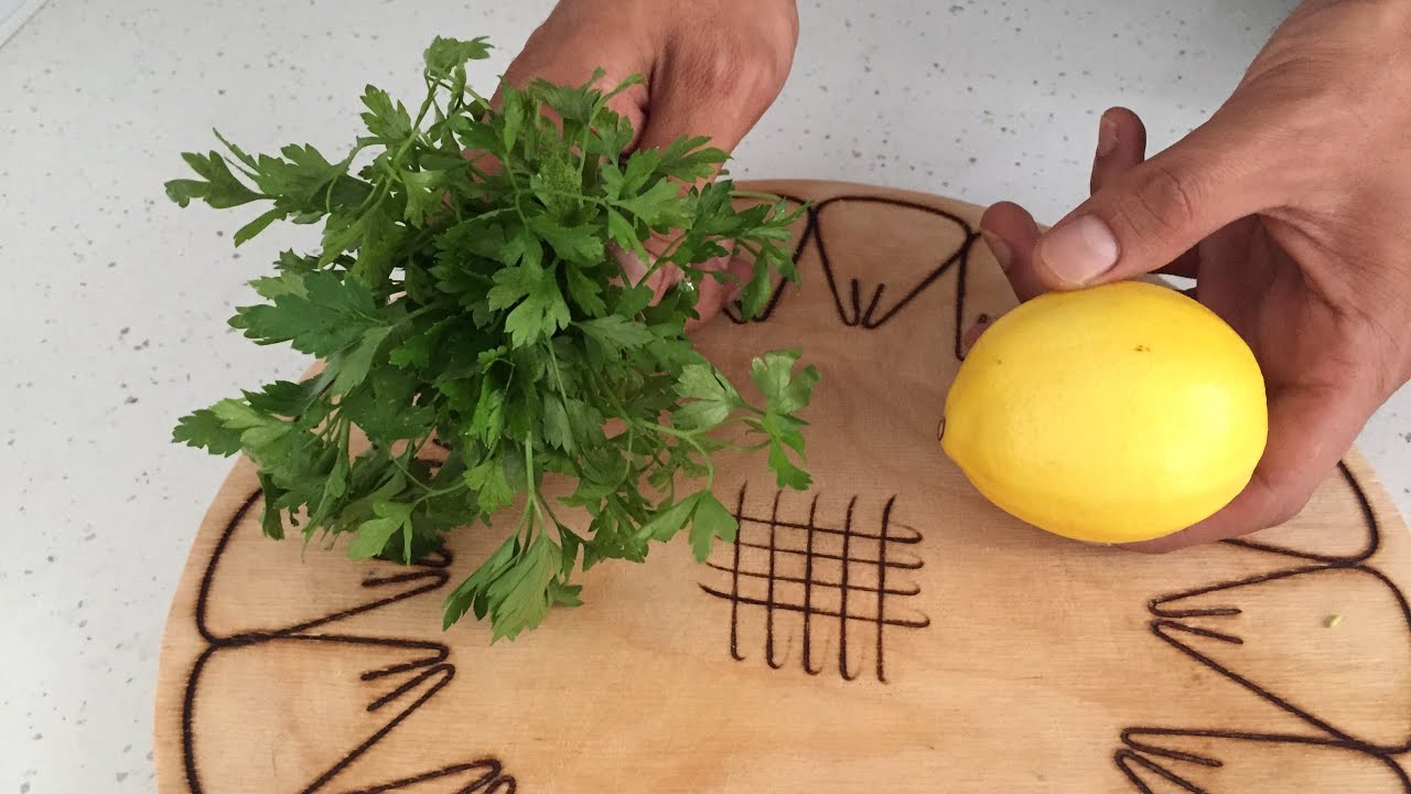 Mix lemon with parsley and the belly disappears forever! How to lose