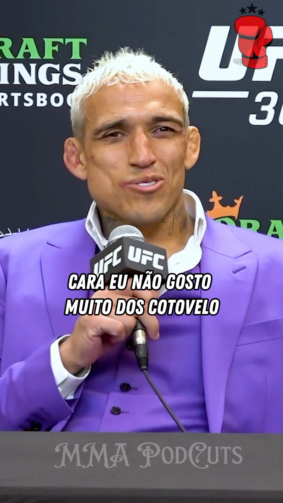 CHARLES OLIVEIRA X COTOVELADA #mma #luta #boxe #ufc #foryou #shortsfeed #brasil
