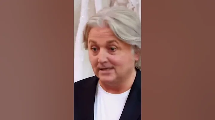 David Helps A Bride Who “Hates Everything” Find Her Dream Dress #SayYesToTheDressUK #Shorts