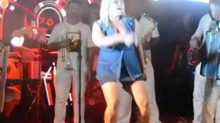 D Saia Curta Só Sucesso