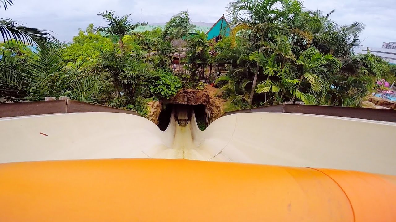FLUME ADVENTURE ล่องแก่งพจญภัย - เดอะมอลล์บางแค The Mall Bangkae