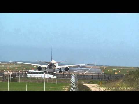 Air Austral 777-2Q8ER [F-ORUN] - Takeoff from Sydney - 16 January 2011