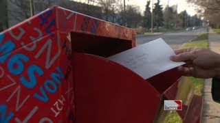 How to send letters to Santa Claus from Canada