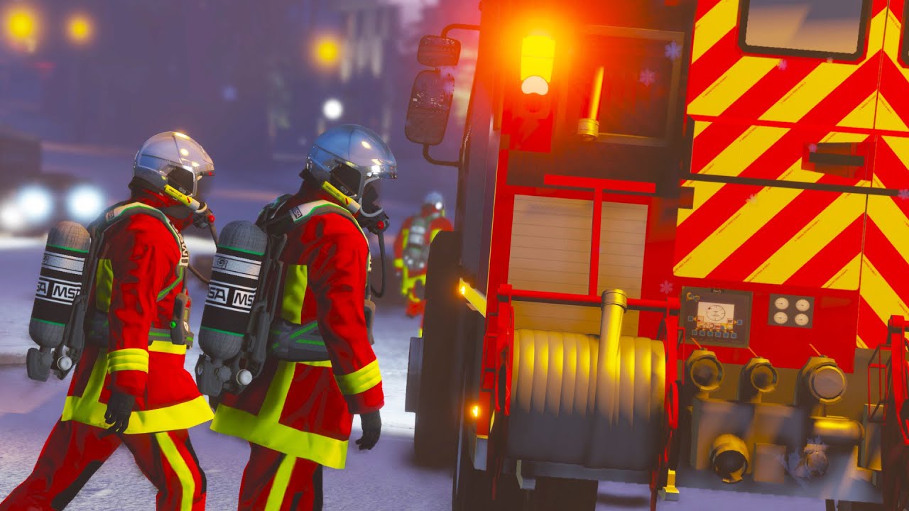 [GTA 5] REVIVEZ LA NUIT DE NOËL AVEC LES POMPIERS DE PARIS #41