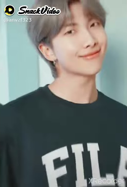 BTS mengucap kan assalamualaikum dan jungkok bilang bismilah dan J- hope bilang assalamualikum #BTS