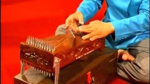 Siter - Traditional music tool of java Indonesia