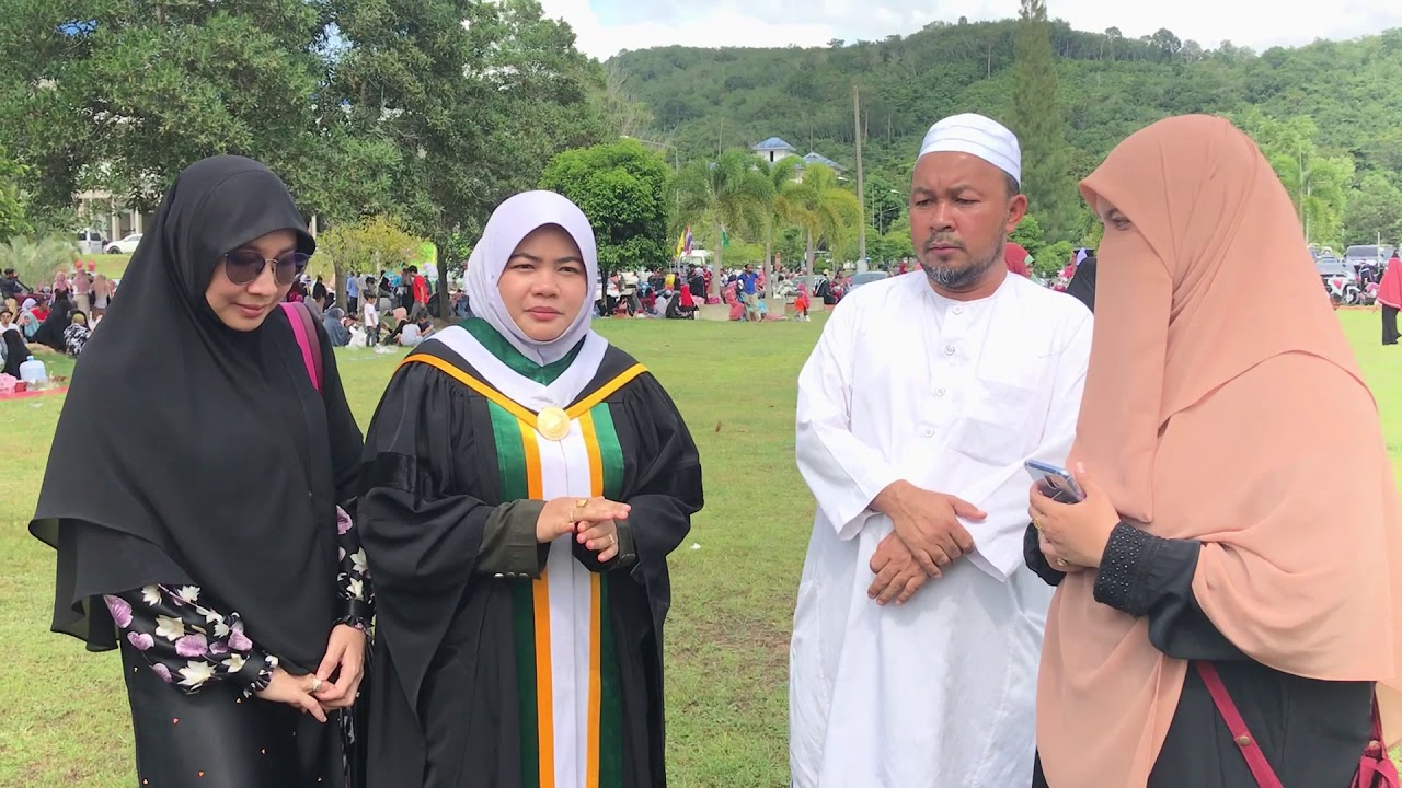 Graduation ceremony FTU x BBA - YouTube