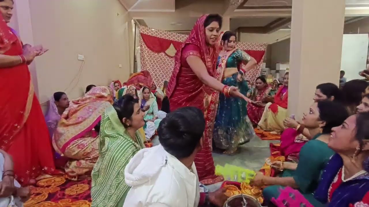  गीतों में नाचन का सबसे सुन्दर गीत👌 ससुरे ने बाग लगाया रे🌹 पुजा का तडकता भडकता डान्स#viralvideo 