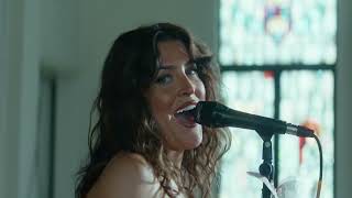 Emmy Meli - Heathers (Live)