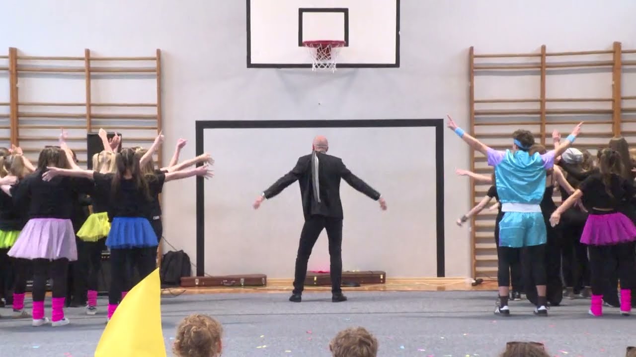 Śpiewać Każdy Może 2025 - Lata 80 i 90 - Klasa III B.