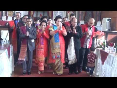 Lagu Batak Tintin Marangkup Di Istana Kana Cikampek
