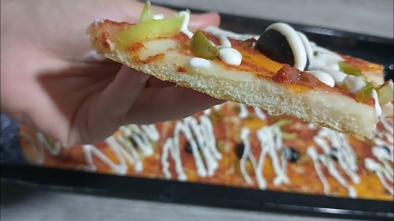 لي مادرتش هاذ البيتزا ماتقولش كليتها بيتزا كاري🇩🇿بدون وزن سر الصلصة الباردة بدون بيض ولا حليب قطن👌