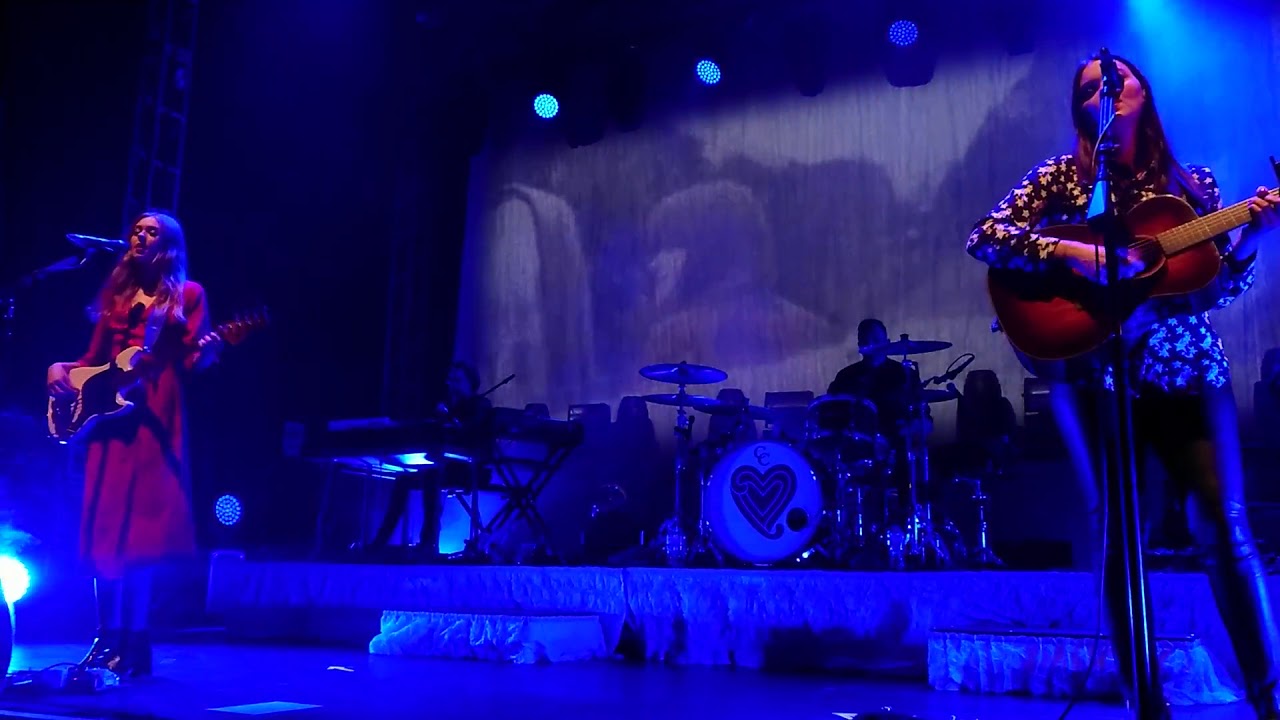 First Aid Kit Emmylou (Live at Leeds 02 Academy 2018) YouTube