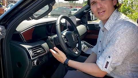 How to adjust the steering wheel in the 2020 Lincoln Navigator | Lincoln Navigator Features