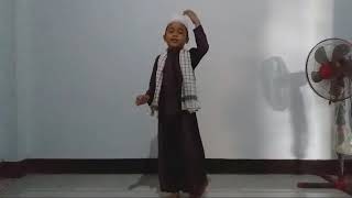 Children's speech on the importance of seeking knowledge