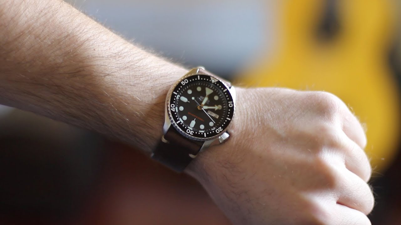 Seiko SKX007 with a Saddle Brown Classic Vintage Strap from B&RBands -  YouTube