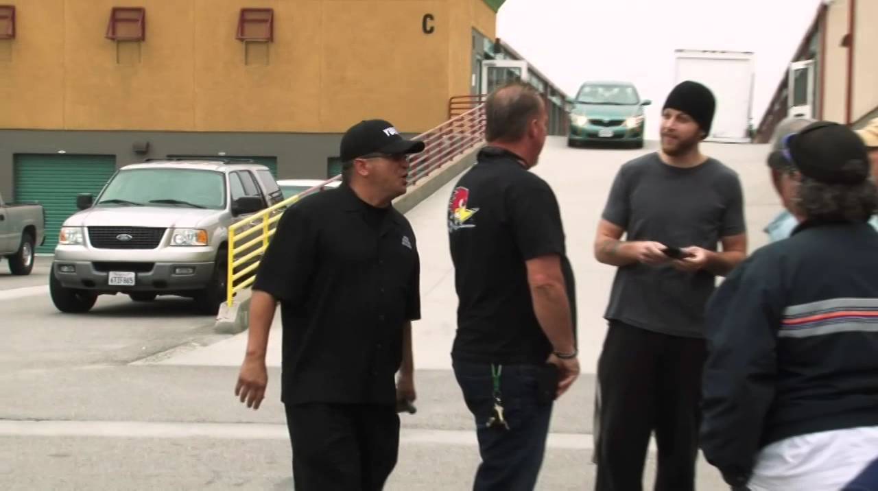 Dave Hester YUUUPing Darrell Sheets on Storage Wars YouTube