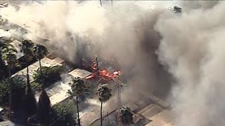 Mobile homes in Sacramento County engulfed in flames