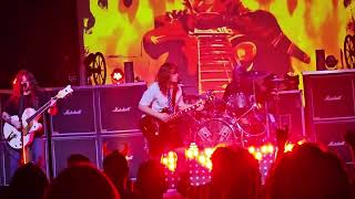 Dirty Deeds | The AC/DC Experience Highway To Hell live performance. 