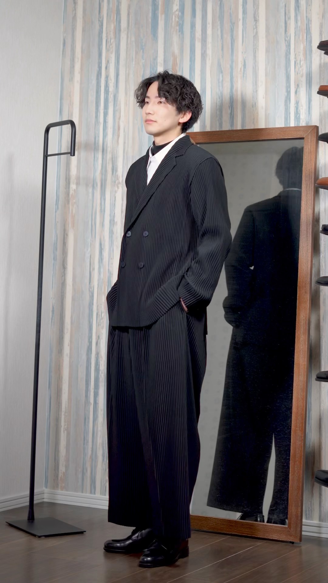 HOMME PLISSE】イッセイミヤケの名作プリーツセットアップ