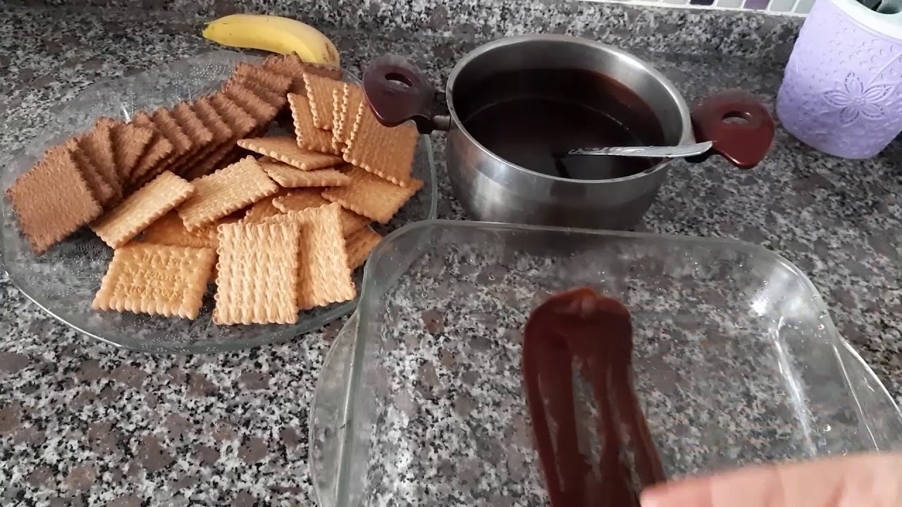 Bisküvili çikolata soslu enfes pasta🍰5 dakikada hazır🎛 YouTube