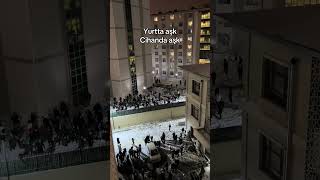 Kız Ve Erkek Yurdu Kartopu Oynarsa