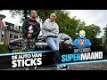 WAAROM RIJDT RAPPER STICKS EEN VOLVO? | De Auto Van | DAY1