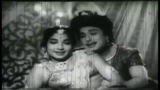 Download Lagu Mugathai Paarthathillai Song HD MP3