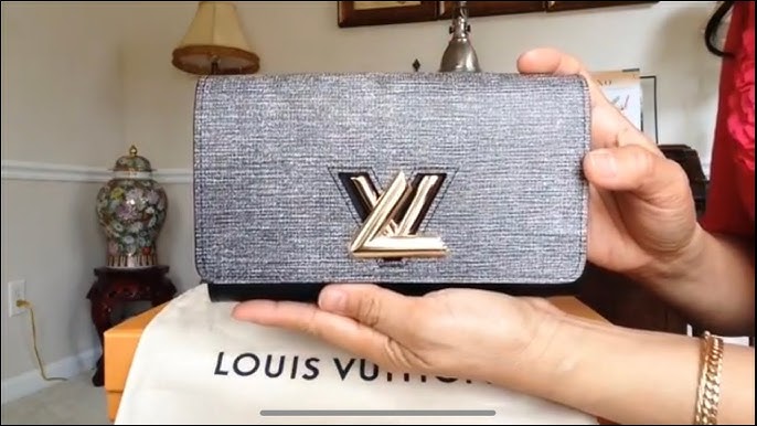 Louis Vuitton Twist MM, What Fits, Mod Shots, and Review #TwistMM #twistbag  