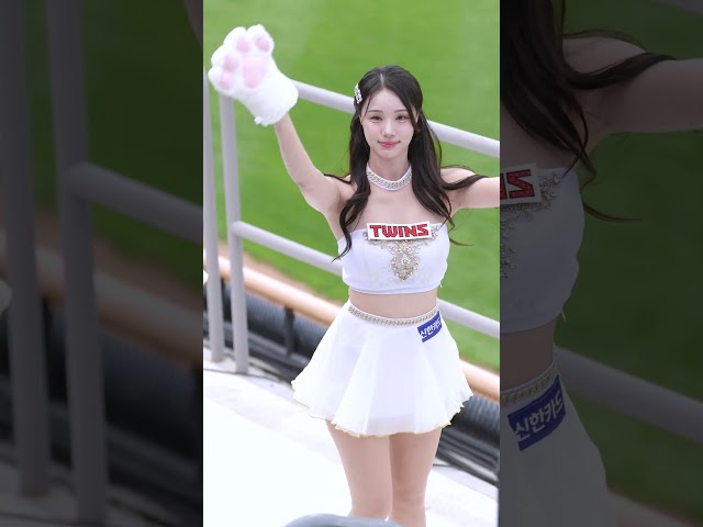 lg트윈스 高藝池 고예지치어리더 냥냥펀치 아웃송 직캠 #shorts #고예지 #치어리더 #lg트윈스 #아웃송 #高藝池