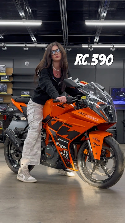 The 2023 KTM RC390 #bikereview #beginnerbike #rc390 #ktm