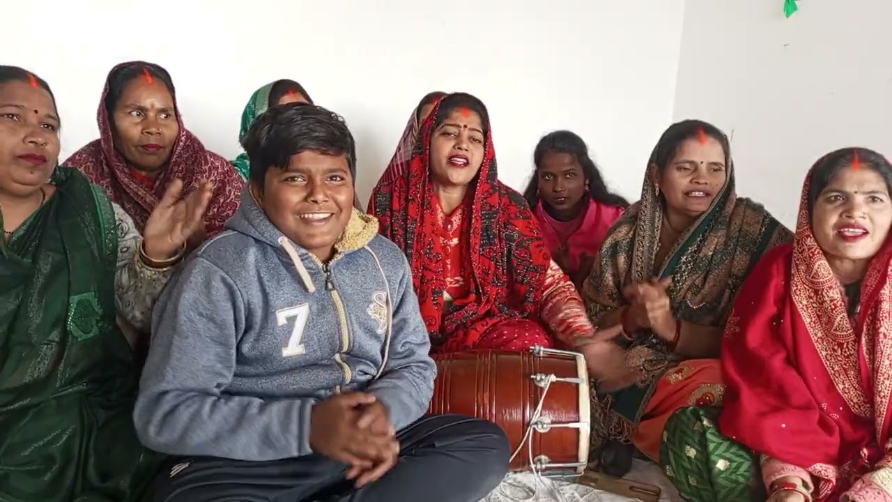 Dholak ke sath bahut Sundar Pranjal Pande gayak geet#🙏🙏🙏👍👍👍👍😛😛😛